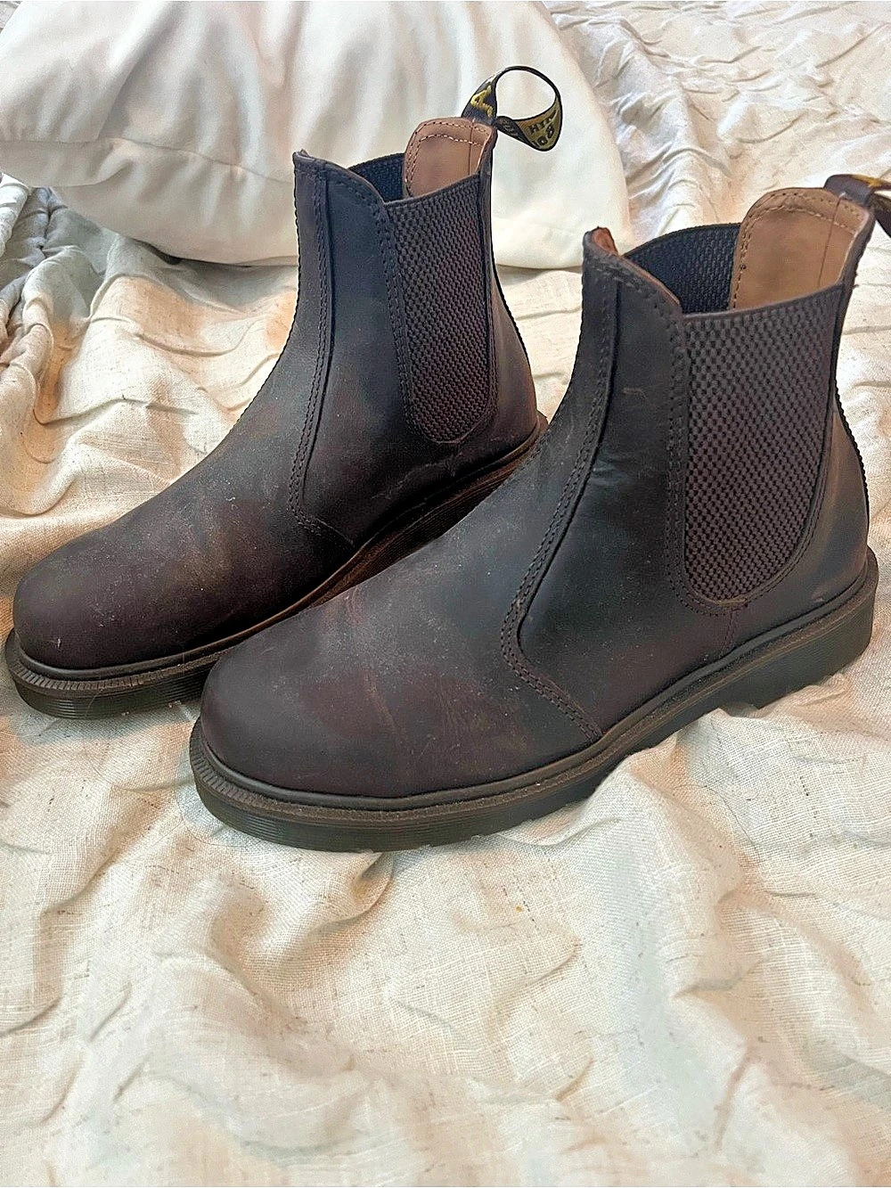Dr. Martens 2976 Chelsea Boot Chelsea Boots Dark Brown Crazy Horse
